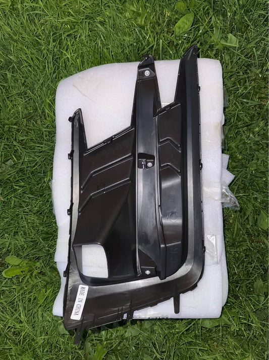 Right Fog Light Cover Trim – Subaru Ascent (2019-2021) - photo 2