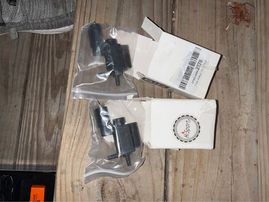 Audi VW Turbo / Intake Solenoid Valve 667-108 037906283C - photo 2