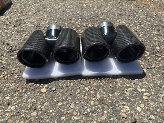 Land Rover Defender Carbon Fiber Exhaust Tips 2020-2023 - photo 2