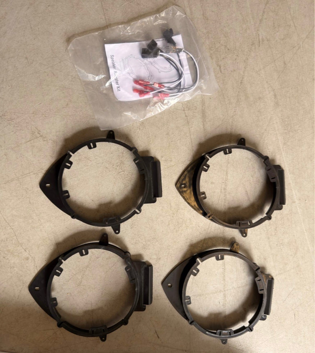 Sierra 1500 Speaker Adapter Kit 6.5 to 6.75