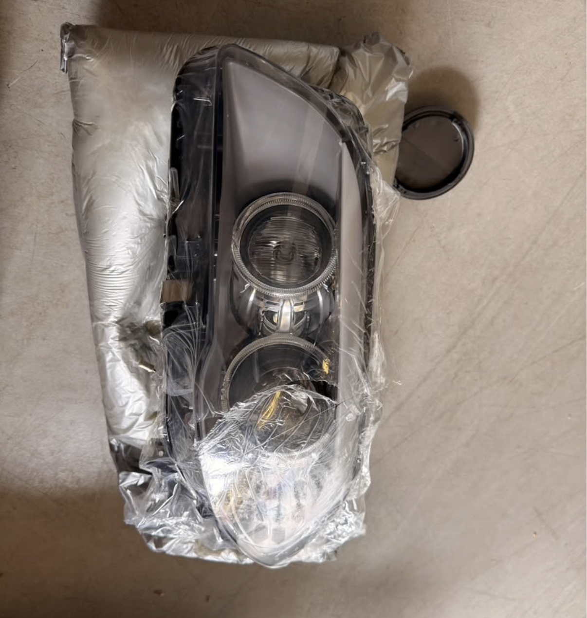 BMW 5 Series F10 HID Xenon Headlight, Left Driver Side (2011-2013)