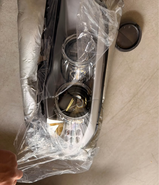 BMW 5 Series F10 HID Xenon Headlight, Left Driver Side (2011-2013)