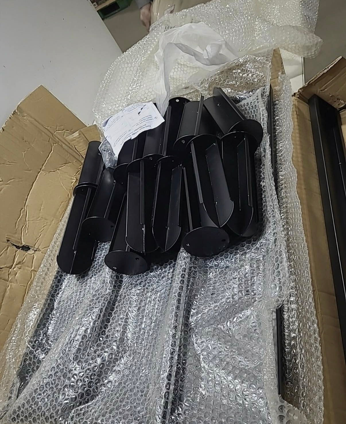 15 Roll Vinyl Wrap Film Display Rack with Wheels Heavy Duty Roll Holder Open Box