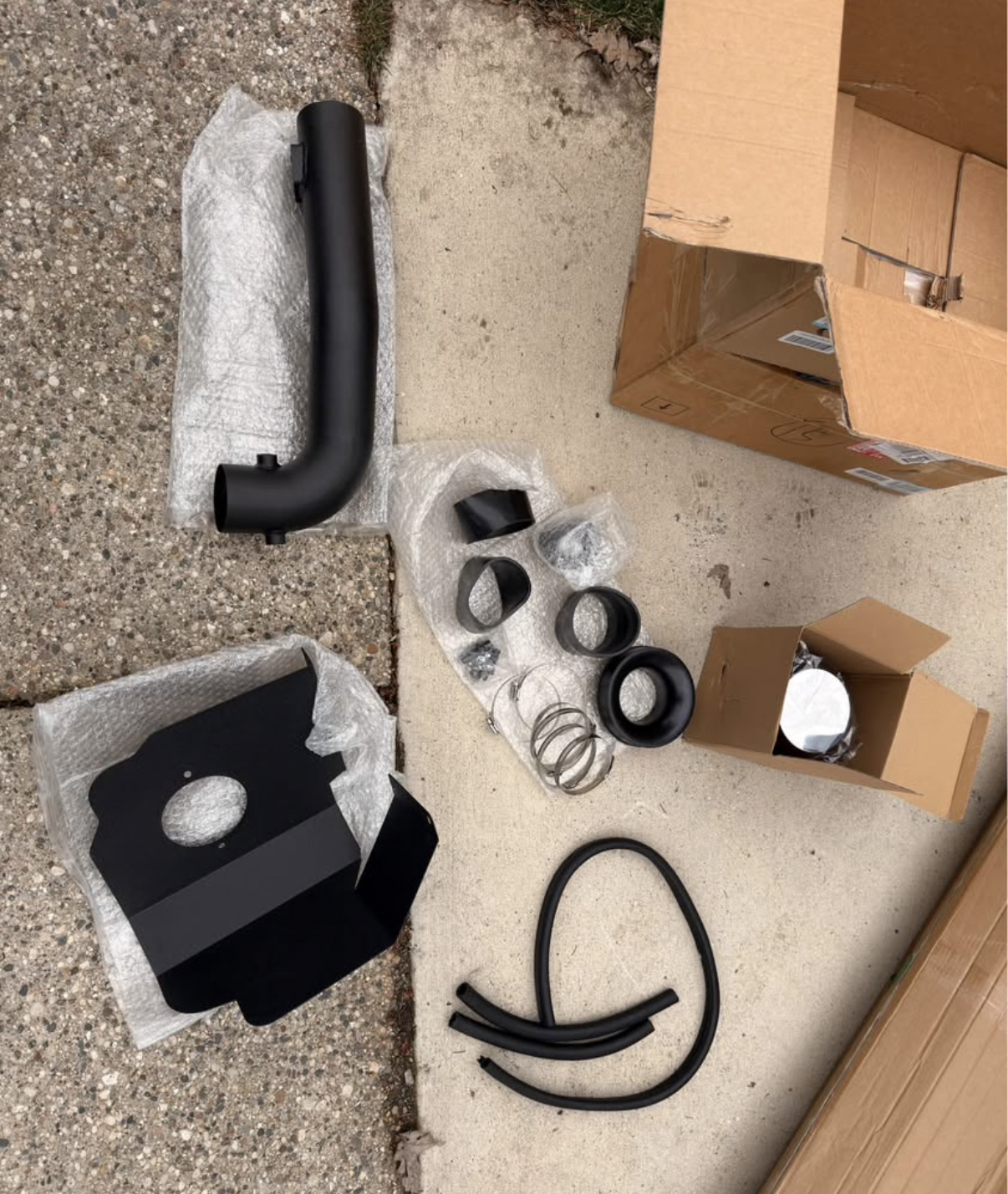 Cold Air Intake System w/ Heat Shield - Chevy Silverado / GMC Sierra / Cadillac Escalade 1500