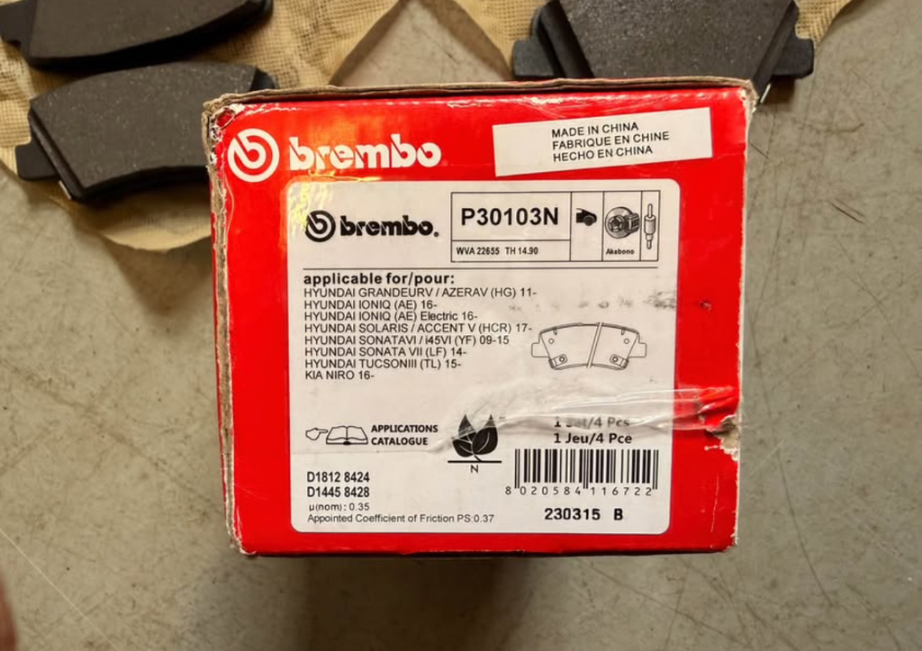 Brembo P30103N Premium Ceramic Rear Brake PadsHyundai OE# 58302D3A70