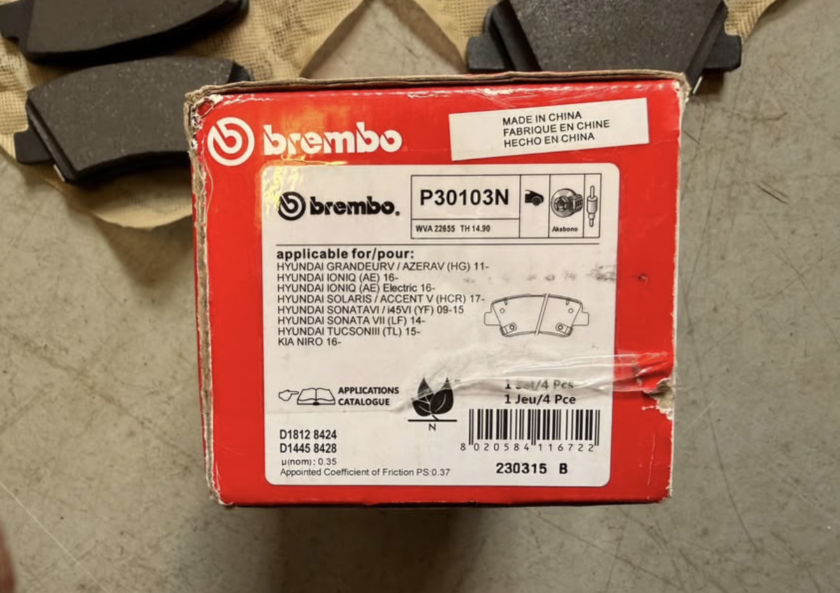 Brembo P30103N Premium Ceramic Rear Brake PadsHyundai OE# 58302D3A70