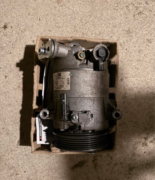 A/C Compressor w/ Clutch - Chevy Colorado / Equinox / GMC Canyon / Terrai