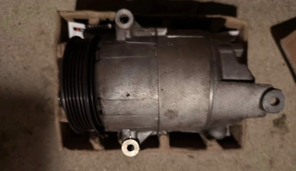 A/C Compressor w/ Clutch - Chevy Colorado / Equinox / GMC Canyon / Terrai