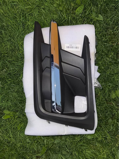 Right Fog Light Cover Trim – Subaru Ascent (2019-2021) - photo 1
