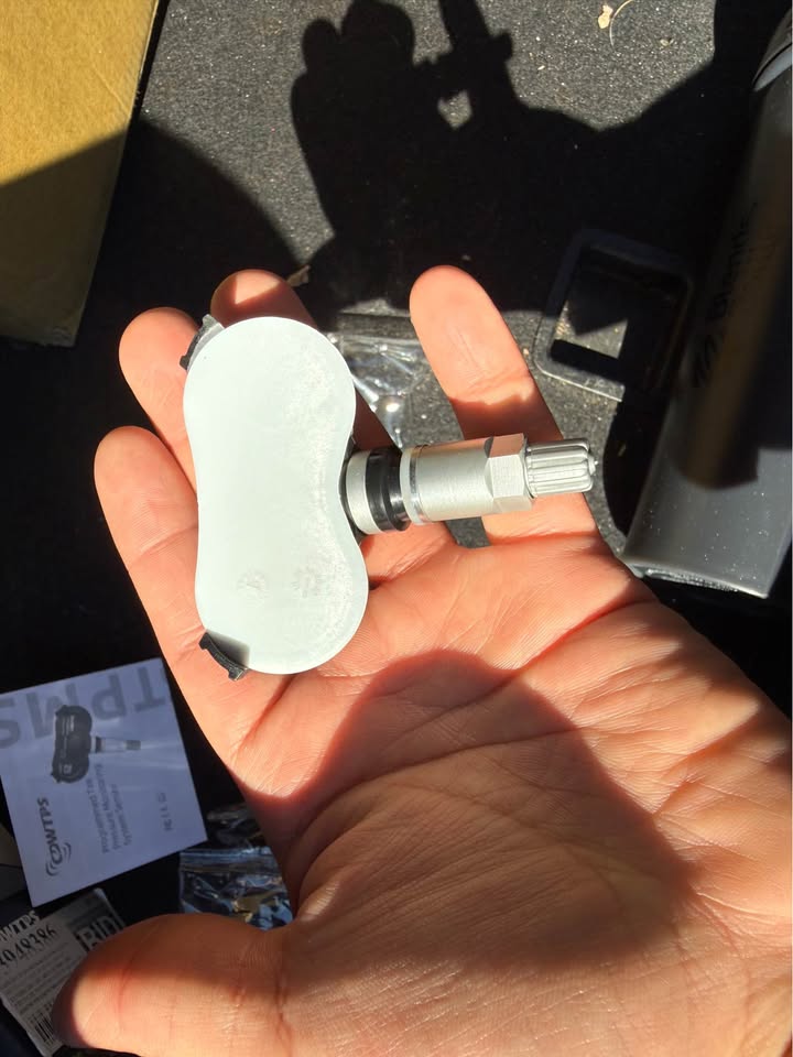 Toyota Sienna Tundra Sequoia TPMS Sensors 315MHz 4pc - photo 1