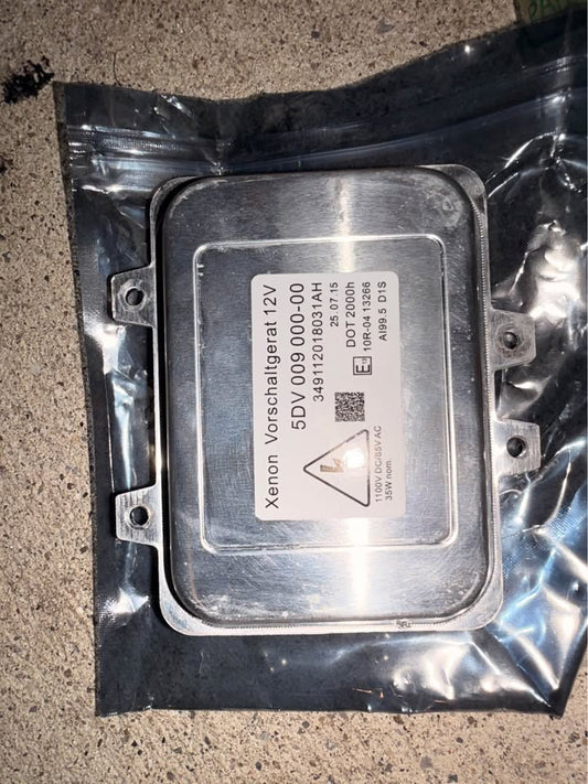 5DV 009 000-00 HID Xenon Headlight Ballast Control Unit Replacement for 2007-2014 Cadillac Escalade - photo 1