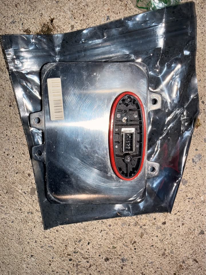 5DV 009 000-00 HID Xenon Headlight Ballast Control Unit Replacement for 2007-2014 Cadillac Escalade - photo 3