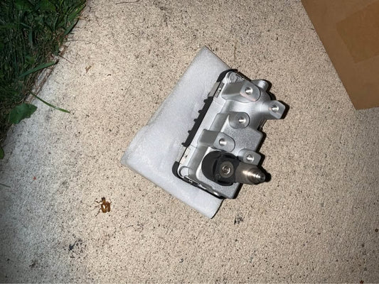 Turbo Electronic Actuator Mercedes Sprinter ML GL E350 OM642 - photo 1