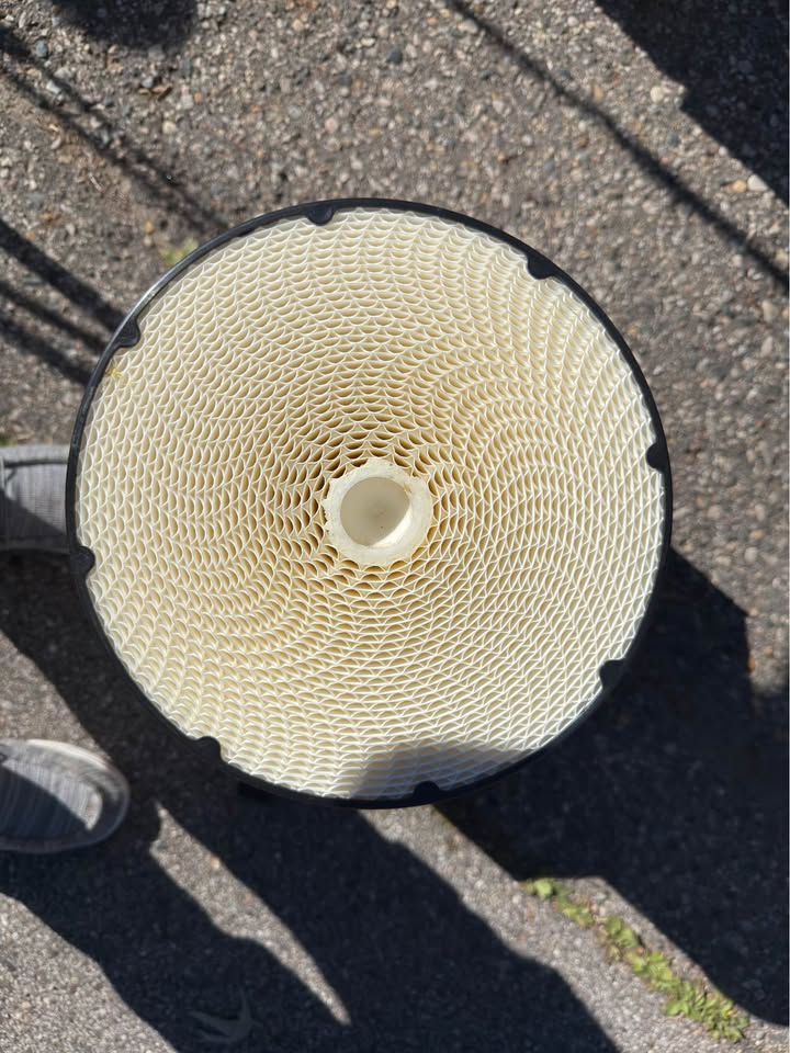 NAPA Gold 9945 / WIX 49945 Heavy Duty Air Filter - photo 4
