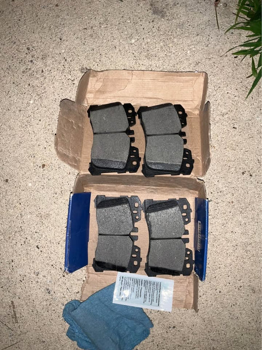 Bosch Front Brake Pads Lexus LS460/LS500/Mirai - photo 1
