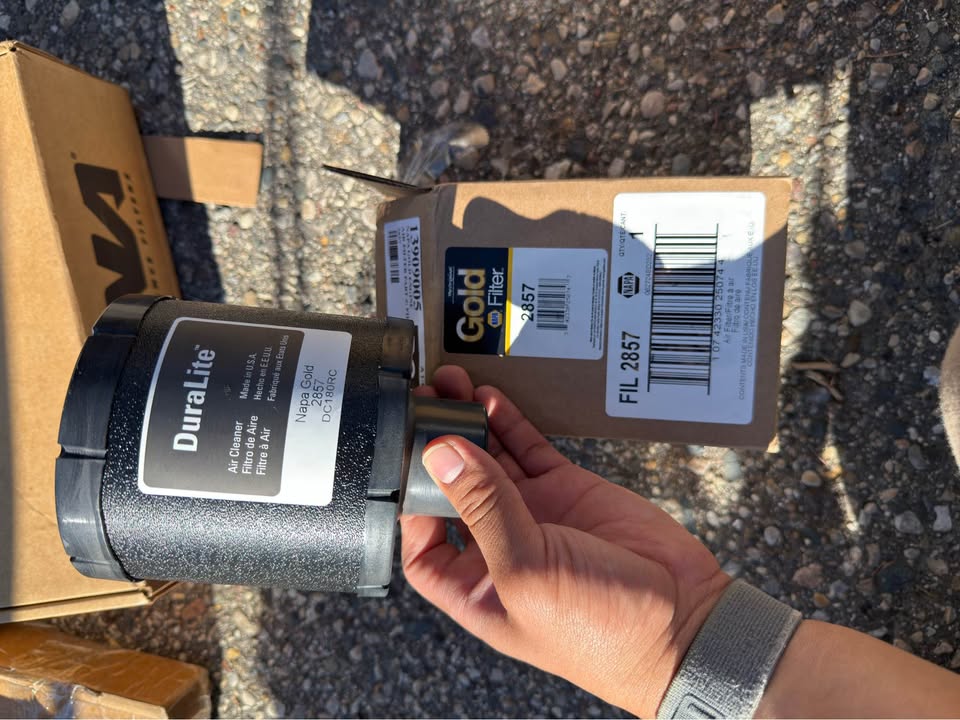 NAPA Gold 2857 Engine Air Filter FIL 2857 - photo 1